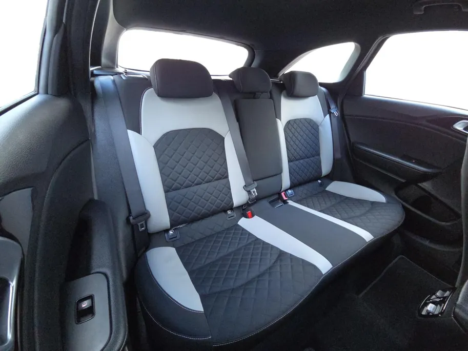 Kia Ceed Sportswagon 1.0 T-GDi GT-Line Business Edition 120 PK | 1e Eigenaar | Dealer onderhouden | Stoelverwarming | JBL | Cruise Control | Camera | Carplay & Android | Metallic lak | NAP