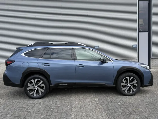 Subaru Outback 2.5i Premium CVT Automaat | Leder | Open Dak | 18 inch velgen | Meest luxe uitvoering!!