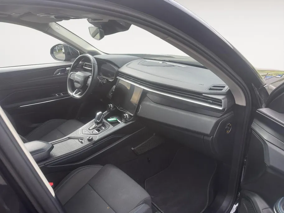 Lynk & Co 01 1.5 | Automaat | Panorama Dak | 360* Camera | Stoelverwarming | Apple Carplay/Android Auto | DAB | Climate Control | Cruise Control | Navigatie