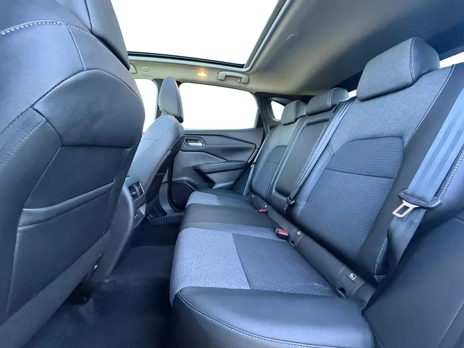 Nissan QASHQAI 1.5 e-Power N-Connecta | Navigatie | Stuur-/Stoelverwarming | Panoramadak | 360 camera | Apple Carplay/ Android auto |