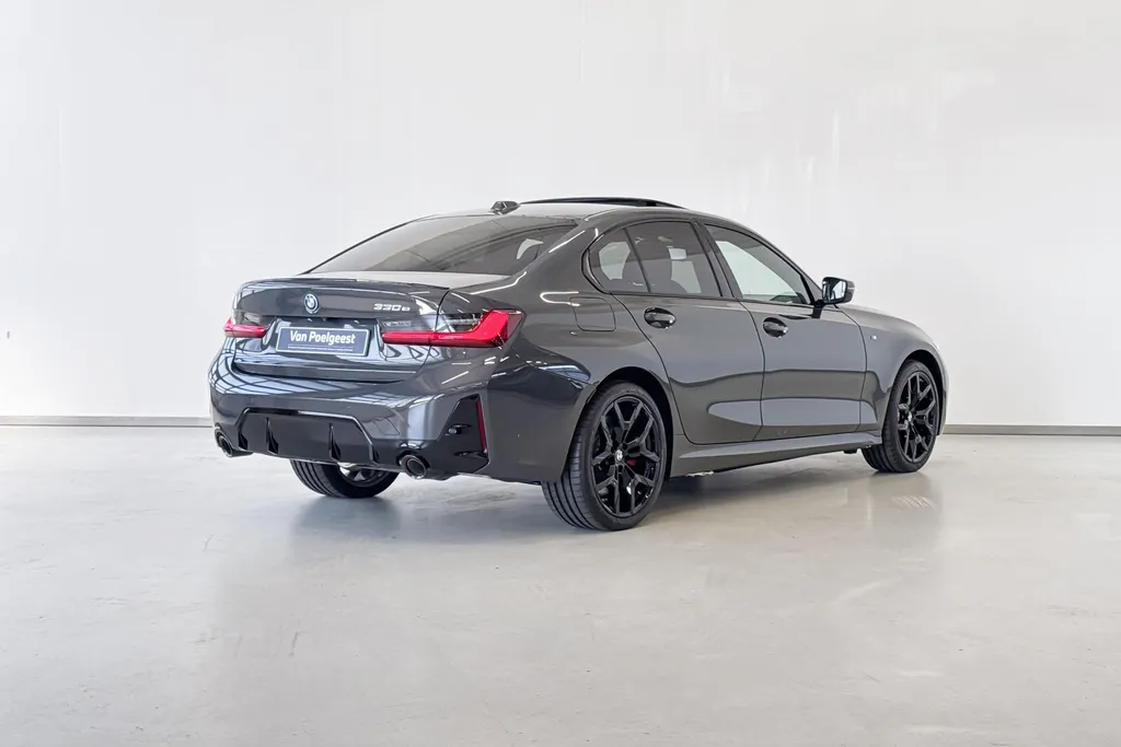 BMW 3 Serie Sedan 330e Innovation Pack M Sportpakket Pro