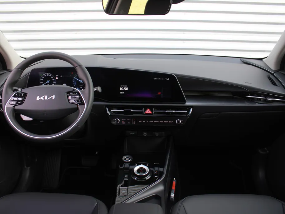 Kia Niro 1.6 GDi Hybrid DynamicLine | Camera | Cruise adapt. | Clima | 16' LM | Navi | Keyless | Apple Carplay/Android Auto |