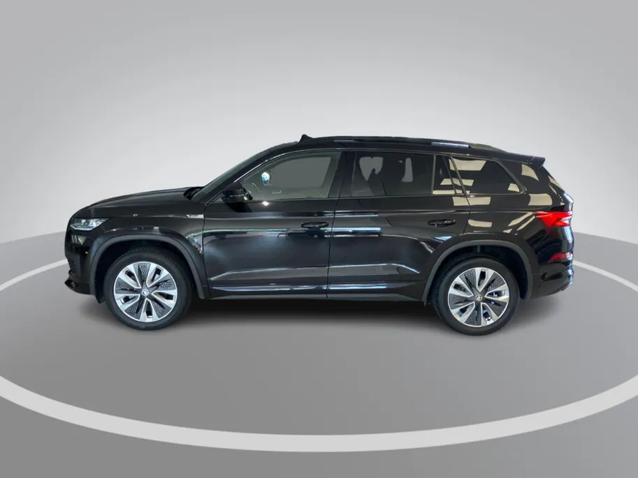 Škoda Kodiaq 1.5TSI/150PK Sportline Business 7p. DSG · Panoramadak · Camera · Leder/Alcantara · Apple/Android Car Play ·