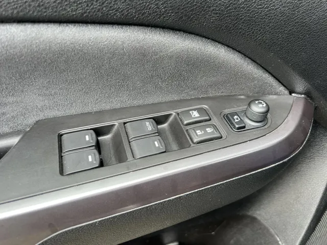 Suzuki Vitara 1.4 Boosterjet Style Smart Hybrid | Meest Luxe Uitvoering | Apple Carplay & Android Auto | Climate Control | Suede/Lederen Bekleding