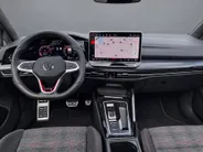 Volkswagen Golf 2.0TSI/265PK GTI DSG · Panoramadak · Camera · Trekhaak · Apple/Android Car Play · Garantie t/m 27-03-2030 of 100.000km