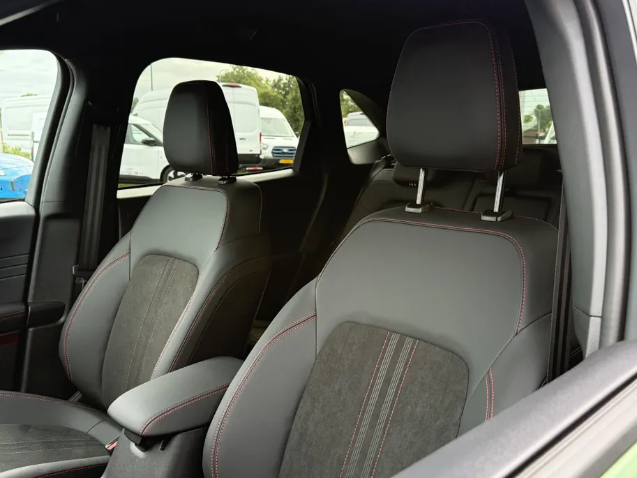 Ford Kuga 2.5 PHEV ST-Line X