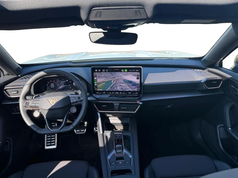 CUPRA Formentor 1.5 TSI e-Hybrid Business *NIEUW!*Schuif/Kantel Dak*Navi+Camera*Adaptive Crusie*Stoel/Stuur verw.*Sportieve Auto!