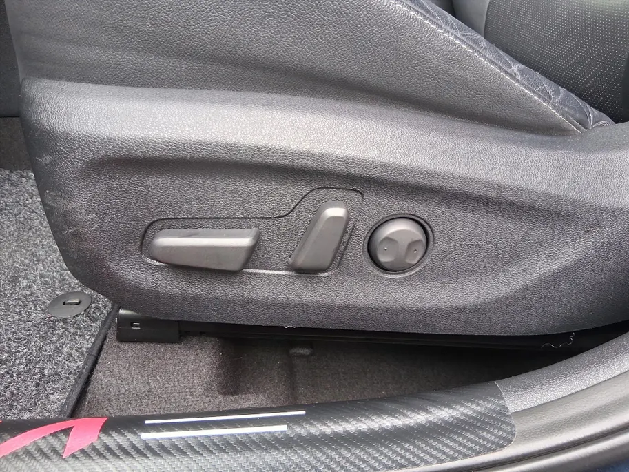Kia Niro 1.6 GDi Hybrid ExecutiveLine |Navi |Leder |Schuifdak |Trekhaak!