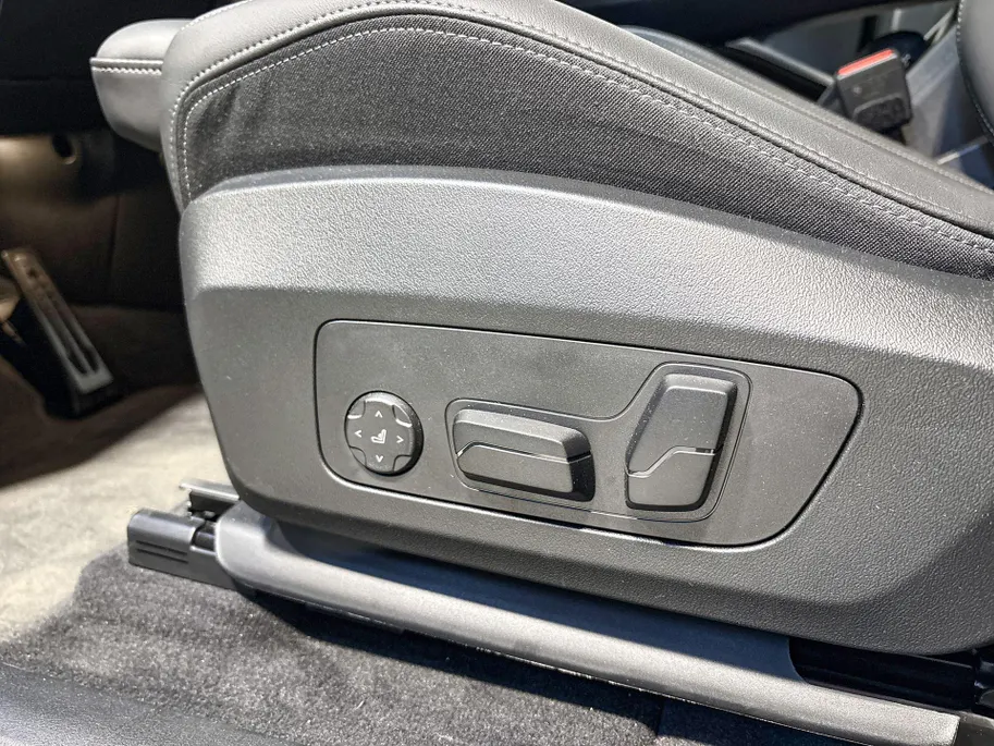 BMW iX1 eDrive20 M Sport Edition Premium Pack