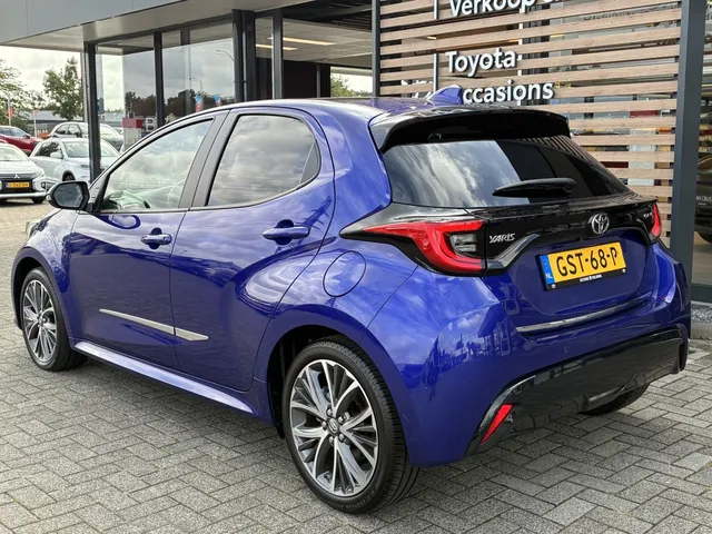 Toyota Yaris 1.5 Hyb. 130 Executive | Panoramadak | JBL | Blindspot
