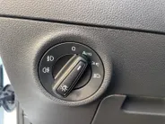 Škoda Karoq 1.5 TSI ACT Business Edition | Lichtmetalen velgen| Parkeer sensoren| Automaat| Camera| Cruise Control| Zeer ruime auto in super nette staat
