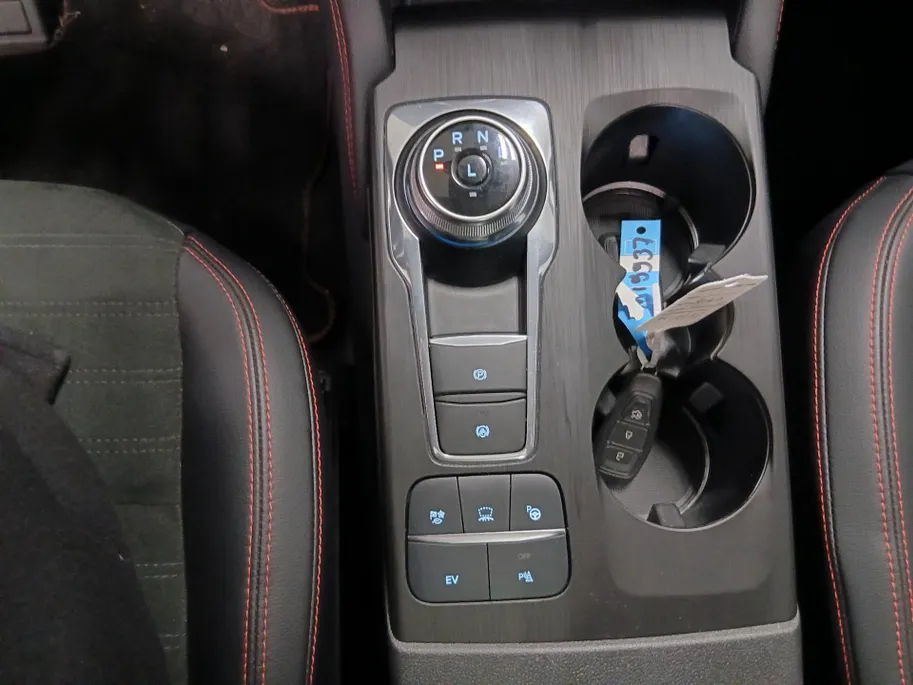 Ford Kuga 2.5 PHEV ST-Line X | Panoramadak | Trekhaak elektrisch | Technology Pack | Winter Pack | Head up display |