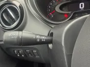 Renault Captur 1.3 TCe Intens | Camera | Parkeersensoren | Navigatie | Bluetooth | Cruise & Climate Control | All Season Banden | 12 Maanden BOVAG Garantie