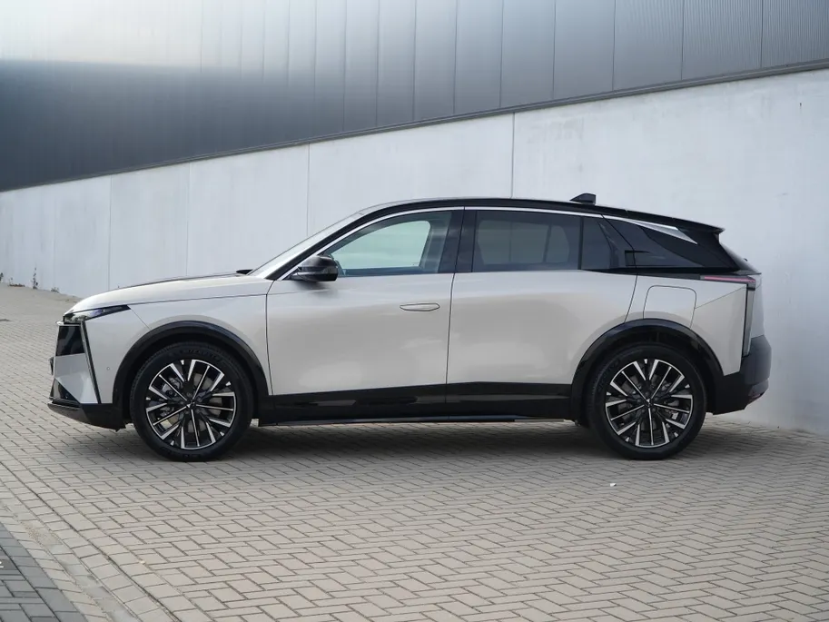 DS DS 7 No E-Tense Etoile 74kWh | Pano | Focal | Comfort | Tech | 20'