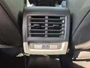Volkswagen Golf 1.5 eTSI R-Line Business | Cruise Control | Climate Control | Digitaal Dashboard | Navigatie | Sportstoelen | Stoelverwarming | Stuurverwarming |