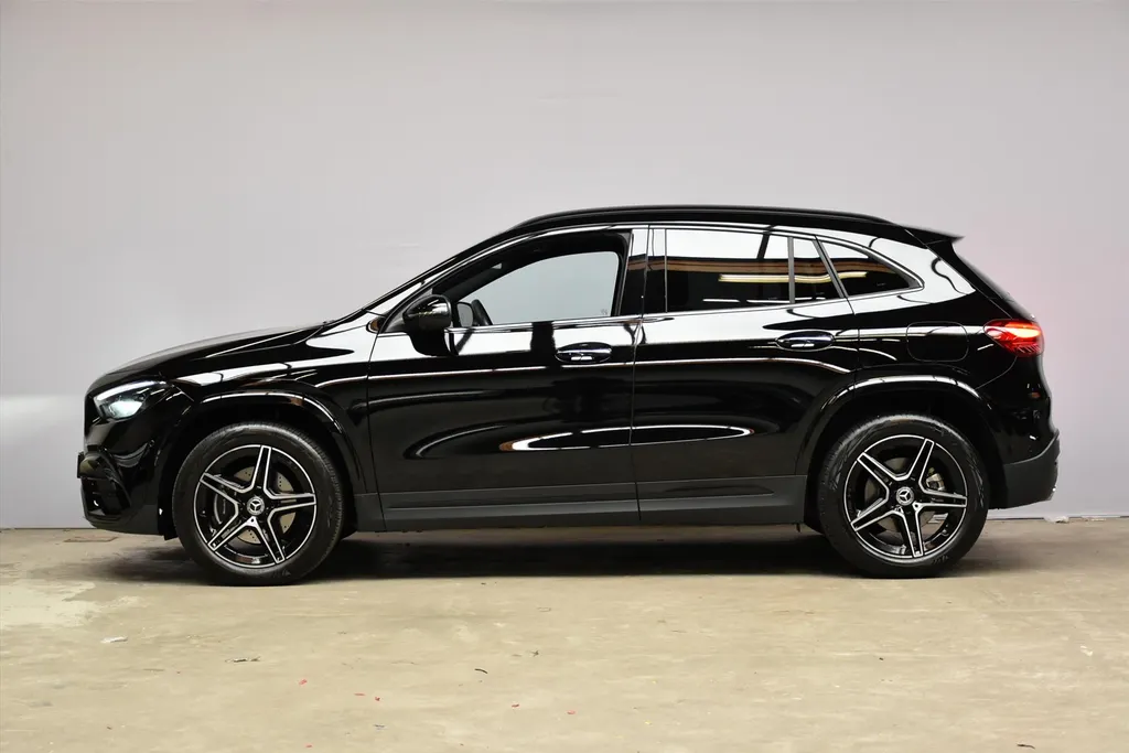 Mercedes-Benz GLA 250 e AMG Line |Night Pakket |360cam |Sfeerverlichting |Uniek!