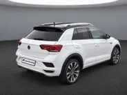 Volkswagen T-Roc 1.5 TSI 150pk Sport Business R · R-line exterieur · Apple/Android Car Play · Camera · Navigatie · Stoelverwarming · P-Sensoren · Alarm · 19'' Inch ·