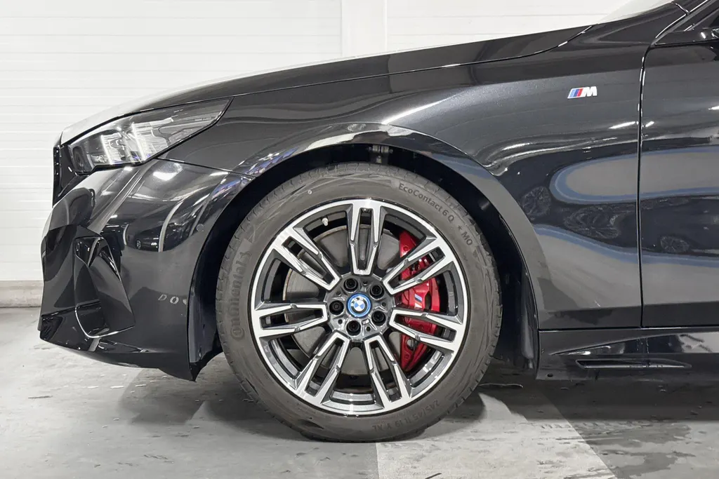 BMW i5 Sedan M60 xDrive