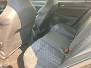 Volkswagen Golf 1.5eTSI/150PK DSG R-Line · Camera · Apple/Android Car Play · Stuur- & Stoelverwarming · Garantie t/m 14-03-2027