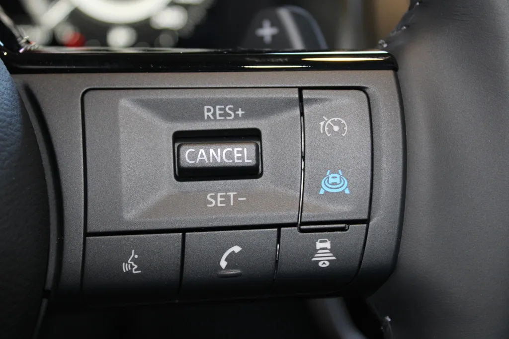 Nissan QASHQAI 1.3 MHEV Xtronic Tekna | Cold Pack | 1800kg trekgewicht | Navigatie | Apple carplay & Android auto | Stoel geheugen | Lederen bekleding | 360grd camera | pdc voor en achter | Electrische stoelverstelling |