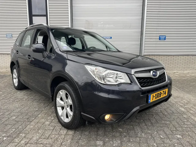 Subaru Forester 2.0 Luxury Trekhaak| Lage km stand| Dealer onderhouden| Rijklaar| Bovag Garantie