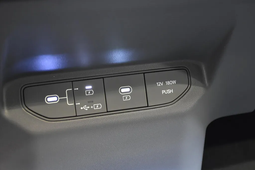 Kia EV3 81,4 kWh 204pk GT-PlusLine NIEUW TE BESTELLEN