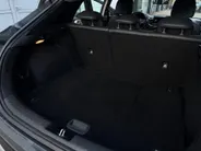 Kia XCeed 1.0 T-GDi DynamicLine | Trekhaak | Achteruitrijcamera | Parkeersensoren achter | Apple/Android Carplay | Navi | Climate Control | LMV