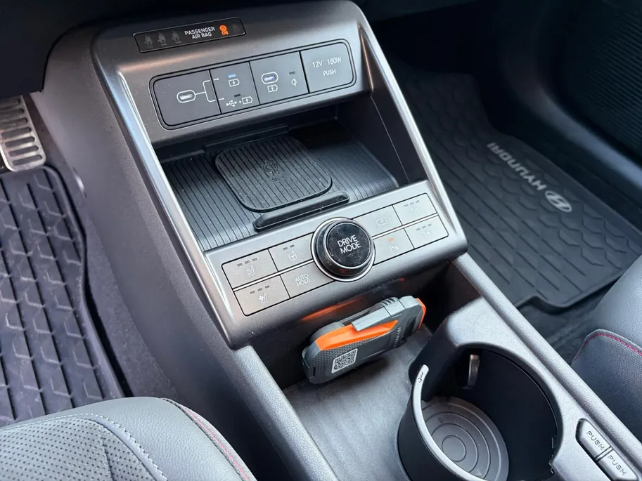 Hyundai Kona 1.6 GDI HEV N Line | Als nieuw !| Suede bekleding | BOSE audio | NU Rijklaarprijs! Incl.garantie, APK, Onderhoudsbeurt etc!