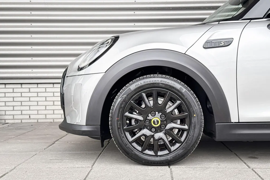 MINI Cooper 3-deurs Electric Business Edition 33 kWh