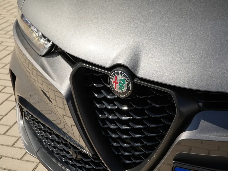 Alfa Romeo Tonale 1.5 MHEV 130 PK Hybrid Edizione Speciale | Navi | Carplay | LED | 20'
