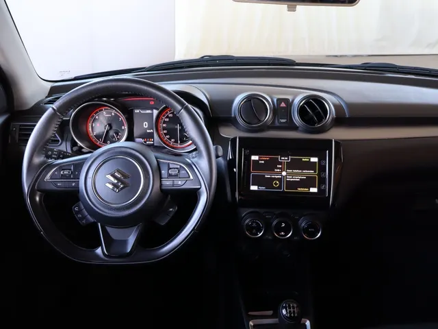 Suzuki Swift 1.2 Style Smart Hybrid | Navigatie | Stoelverwarming