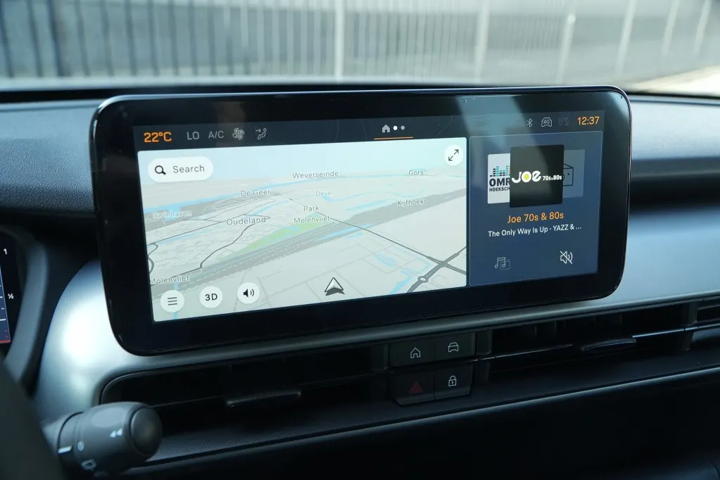Jeep Avenger 1.2 e-Hybrid Summit | Navi | JBL | Camera | Winter | 18'