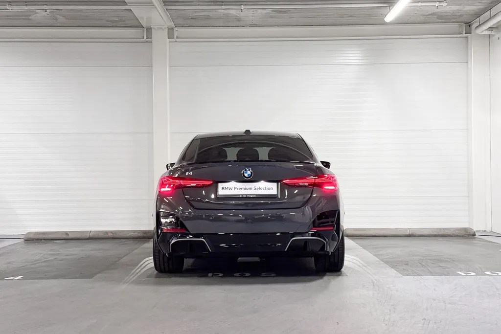 BMW i4 xDrive40