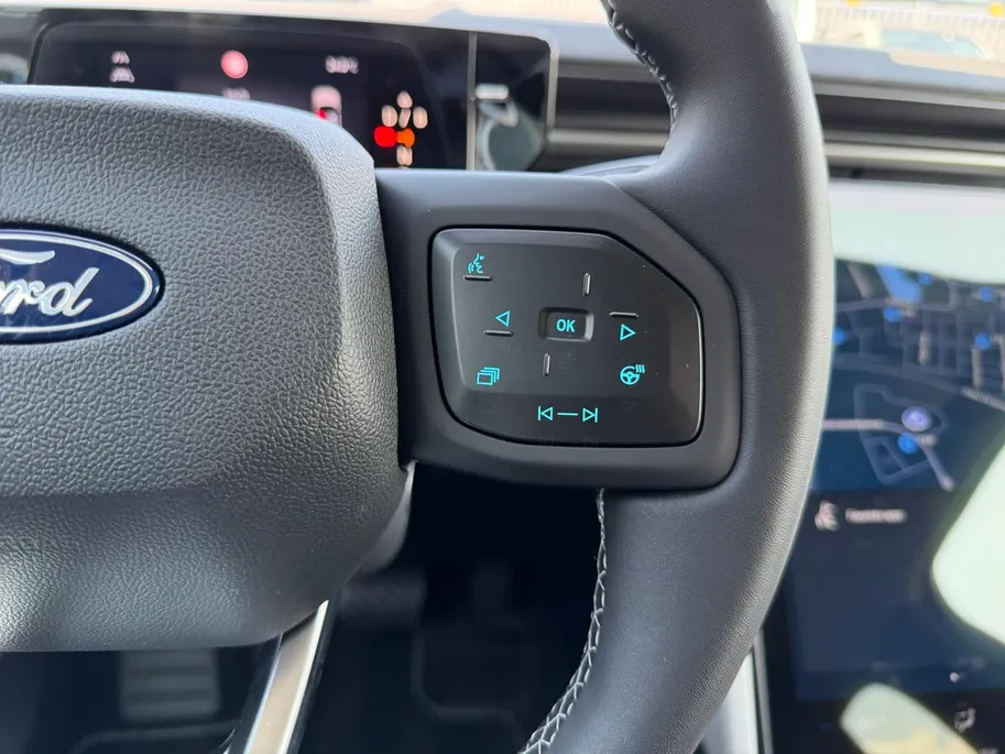Ford Explorer Style Standard Range RWD 58 kWh | DEMO | €3.500,- Ready Set Ford Bonus | 444km WLTP rijbereik | Warmtepomp | 19' Lichtmetalen velgen | Elektrisch Verstelbare Bestuurdersstoel | Verwarmbare voorstoelen | Elektrische Achterklep |