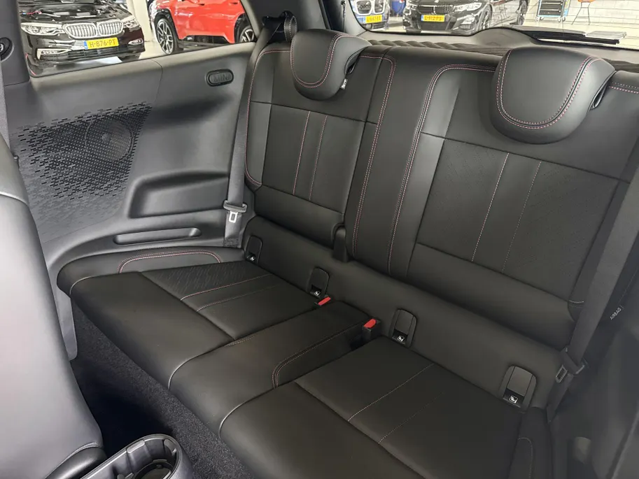MINI Cooper 3-deurs Electric Cooper E John Cooper Works M 40.7 kWh