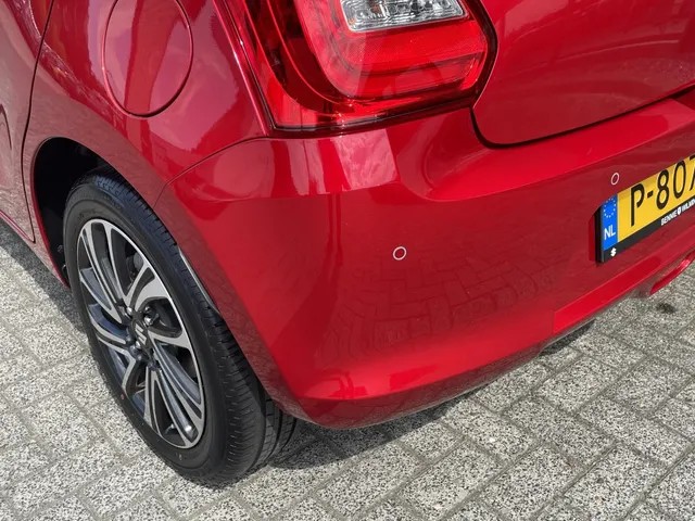 Suzuki Swift 1.2 Style Smart Hybrid