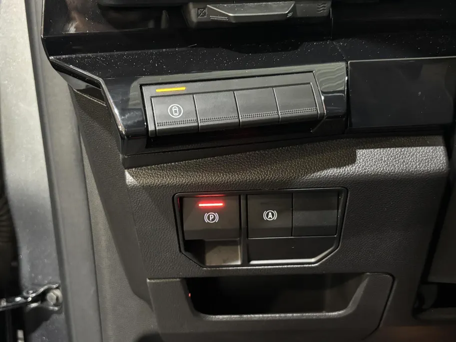 Renault Rafale 200PK E-Tech Full Hybrid Techno Automaat | All Season Banden | Blind Spot | Google Built-In Navi | Camera | Digital Cockpit | Apple CarPlay/Android Auto | Adaptive Cruise Control |