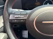 Hyundai Kona 1.6 GDI HEV N Line | Stoelverwarming & verkoeling | 360 Camera | Navigatie | Parkeersensoren voor en achter | Dodehoek detectie | Geheugenfunctie bestuurdersstoel |