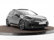 Volkswagen Golf 2.0 TSI 300pk DSG GTI Clubsport · Panoramadak · Leder Vienna · Camera · Harman & Kardon · Stuur- & Stoelverwarming & Stoelverkoeling · Elek. Stoel + Geheugen · Dodehoeksensoren ·