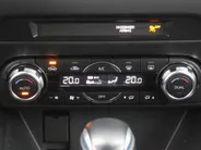 Mazda CX-5 2.0 SkyActiv-G 165 Skylease | Trekhaak | 17' LM | Navi | Apple Carplay/Android Auto | Parkeersensor achter | LED | Cruise | All season | Dealeronderhouden |