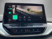 Volkswagen ID.4 Pro 77 kWh 204PK · SOH 94,9% · Panoramadak · Camera ·  Navigatie · Apple Carplay / Android Auto ·