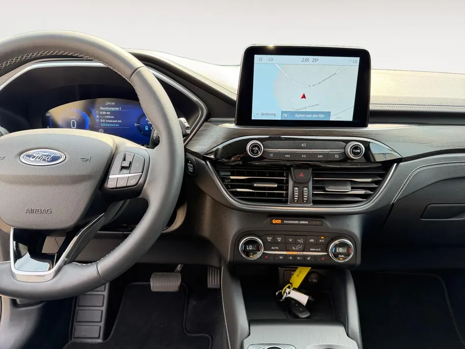 Ford Kuga 2.5 PHEV Vignale | Dealer onderhouden | Automaat | Adapt. Cruise control | BLIS | Elektr. achterklep | Winter pack | lederen bekleding | Parkeersensoren voor en achter | Camera voor en achter | Navigatie | Apple carplay & Android auto | B&O audio | Privac
