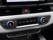 Audi A5 Coupé 40 TFSI quattro 204pk S edition · Camera · Matrix LED · Elek. Voorstoelen + Massage · Optiekpakket Zwart · Apple/Android Car Play · Sfeerverlichting ·
