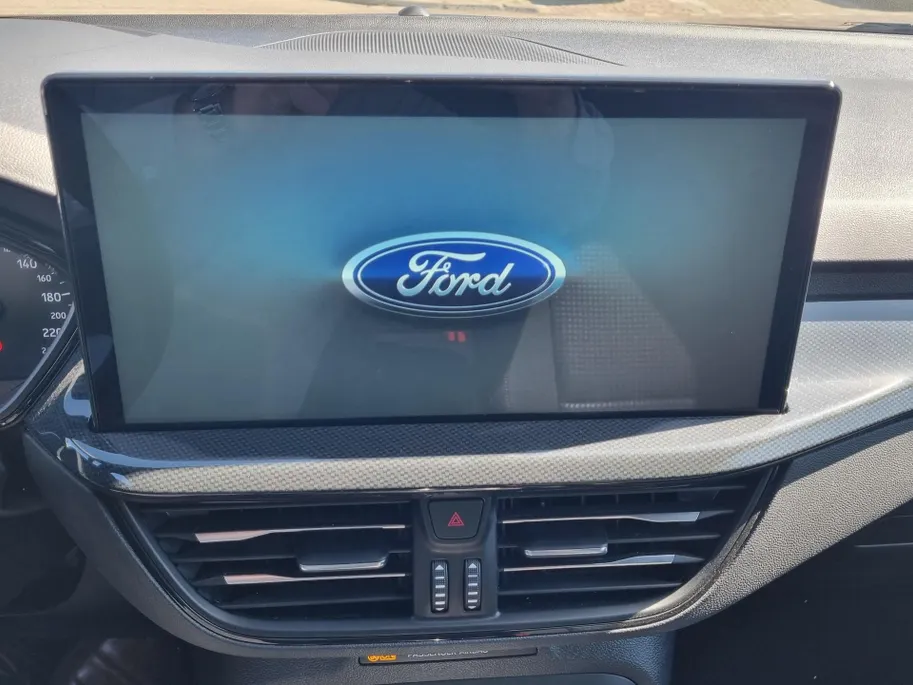 Ford Focus Wagon 1.0 EcoBoost Hybrid ST Line `NAVIGATIE GROOTSCHERM.