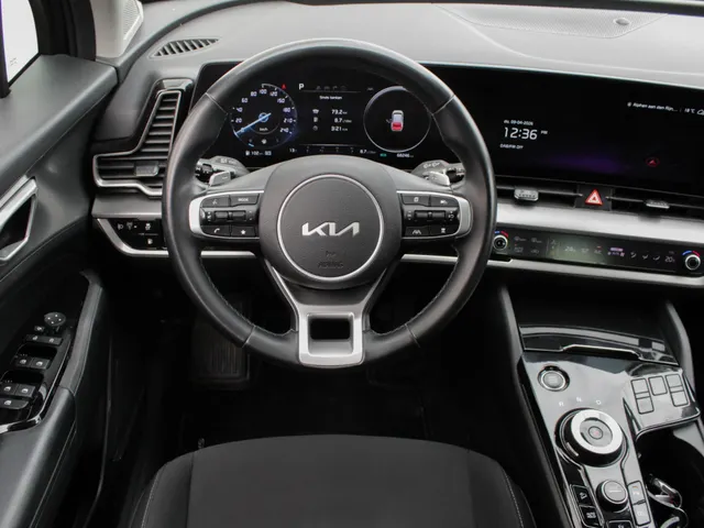 Kia Sportage 1.6 T-GDi Plug-in Hybrid AWD DynamicLine | Navi | Adap. Cruise | Park sens