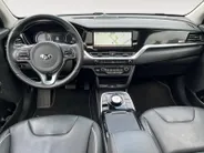 Kia e-Niro DynamicPlusLine 64 kWh | Schuifdak | Keyless entry | Stoelverwarming