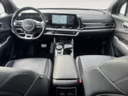 Kia Sportage 1.6 T-GDi Plug-in Hybrid AWD GT-Line | Panorama schuifdak | Camera | Stoel en Stuurwielverwarming | Elektrische achterklep | Navigatie | Adaptieve cruise control |