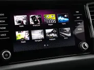Škoda Kodiaq 1.5 TSI 150pk DSG Sportline Business 7p. · Camera · Wegklapbare Trekhaak · 7 Persoons · Apple/Android Car Play · 19'' Inch · Garantie t/m 27-05-2028 of 100.000km