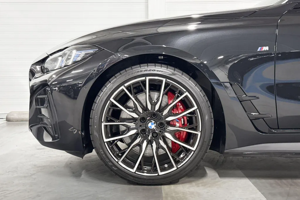 BMW i4 M60