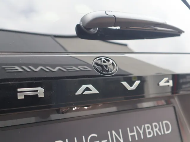 Toyota RAV4 2.5 Phev 300 First Edition | Stoel Verwaming/Verkoeling | Stoel Geheugen | NU TE BESTELLEN